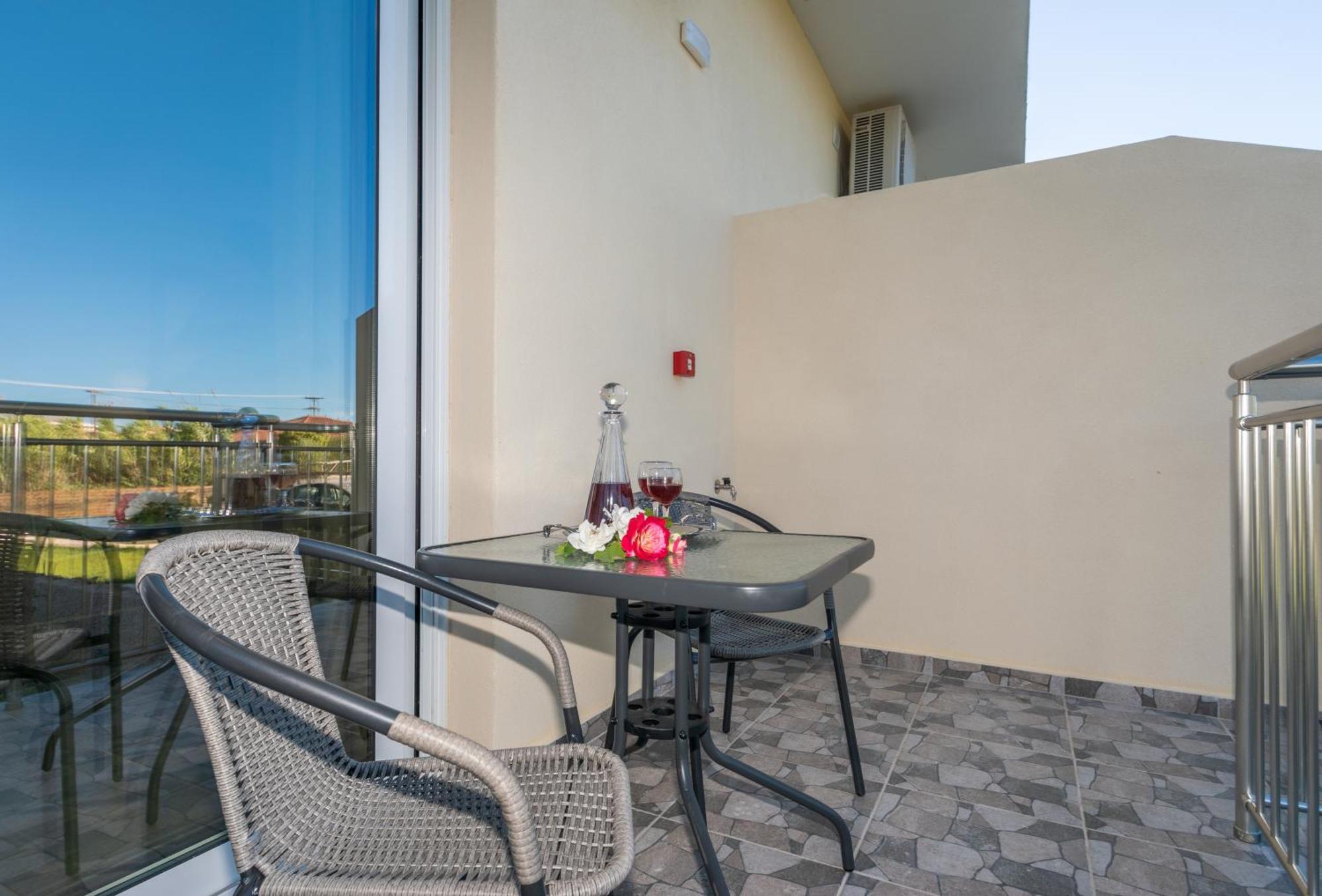 Katsaros Luxury Apts II 5 Min Walk To Beach Ciliví Kültér fotó