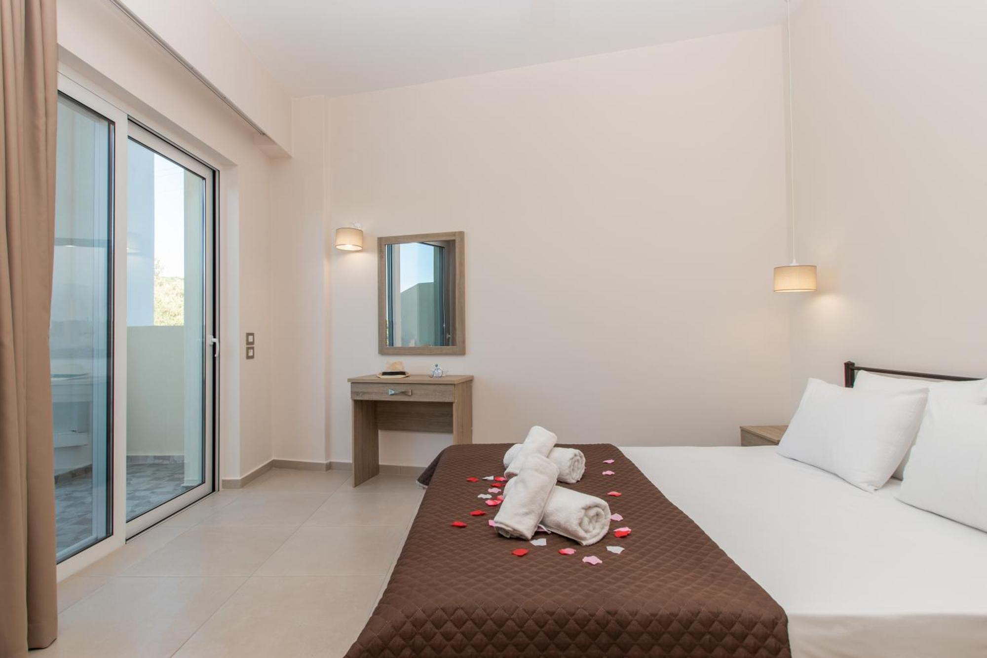 Katsaros Luxury Apts II 5 Min Walk To Beach Ciliví Kültér fotó