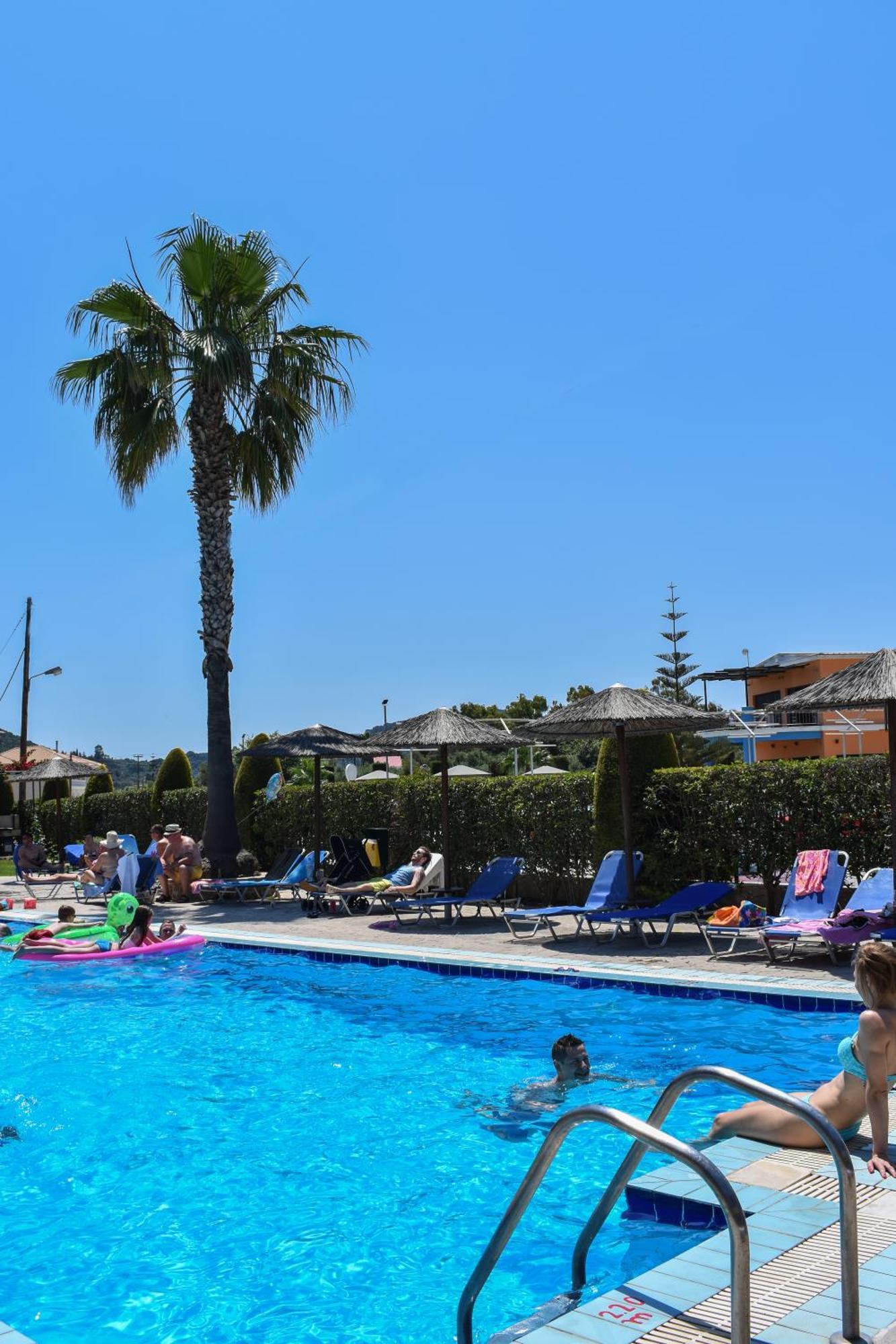 Katsaros Luxury Apts II 5 Min Walk To Beach Ciliví Kültér fotó