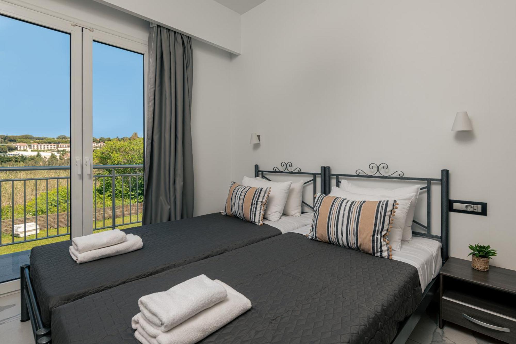 Katsaros Luxury Apts II 5 Min Walk To Beach Ciliví Kültér fotó